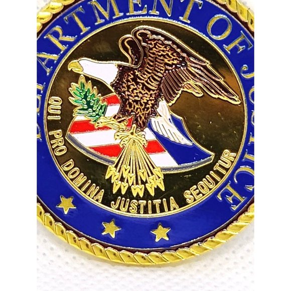 DOJ United States DEPARTMENT OF JUSTICE FBI Qui Pro Domino Justitia Sequitur Cha - Picture 11 of 16